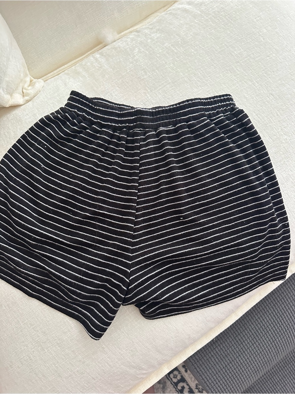 Black & White Striped Women's Pull-On Shorts